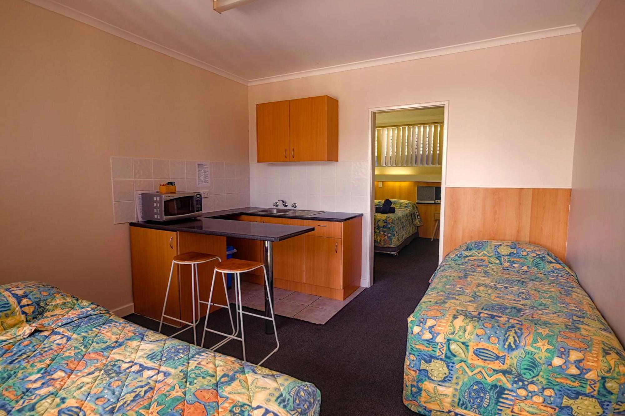 Bamboo Motor Inn Lakes Entrance Eksteriør billede