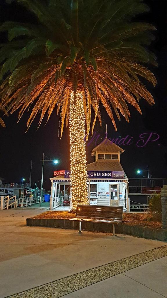 Bamboo Motor Inn Lakes Entrance Eksteriør billede