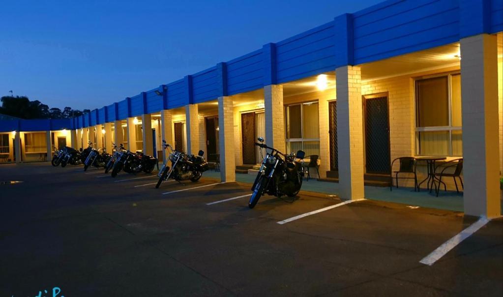 Bamboo Motor Inn Lakes Entrance Eksteriør billede
