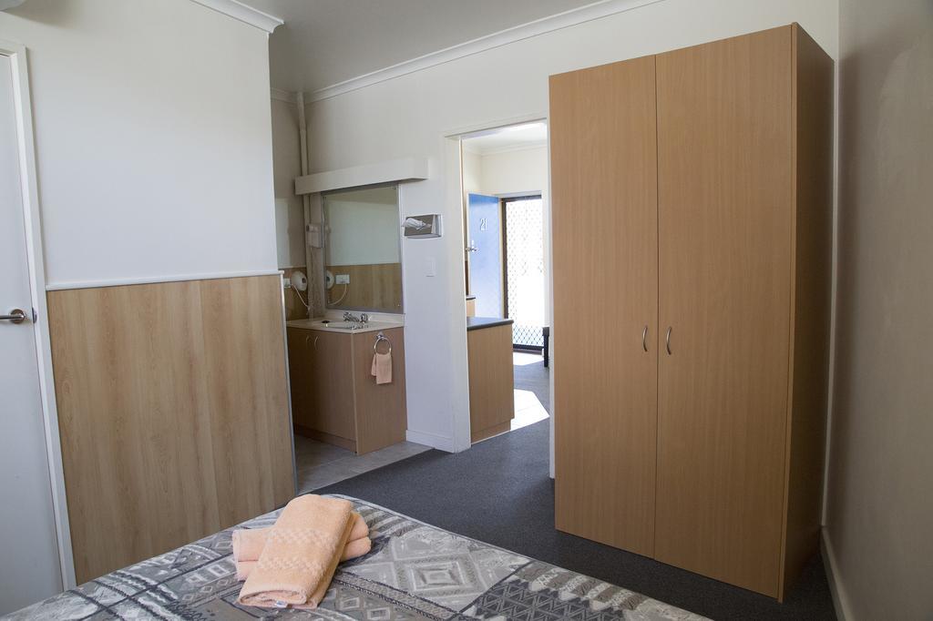 Bamboo Motor Inn Lakes Entrance Eksteriør billede